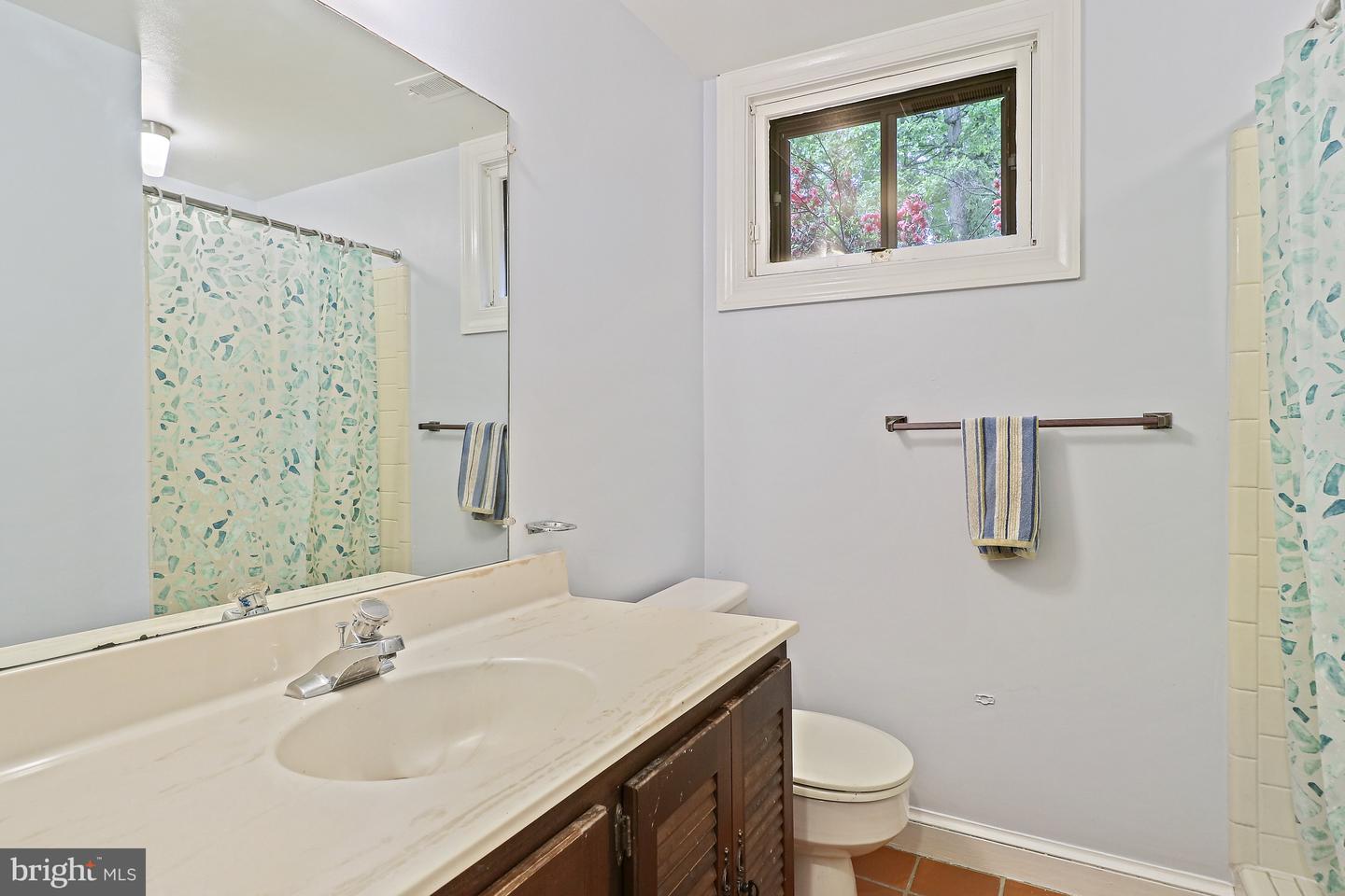 1458 Highwood Dr