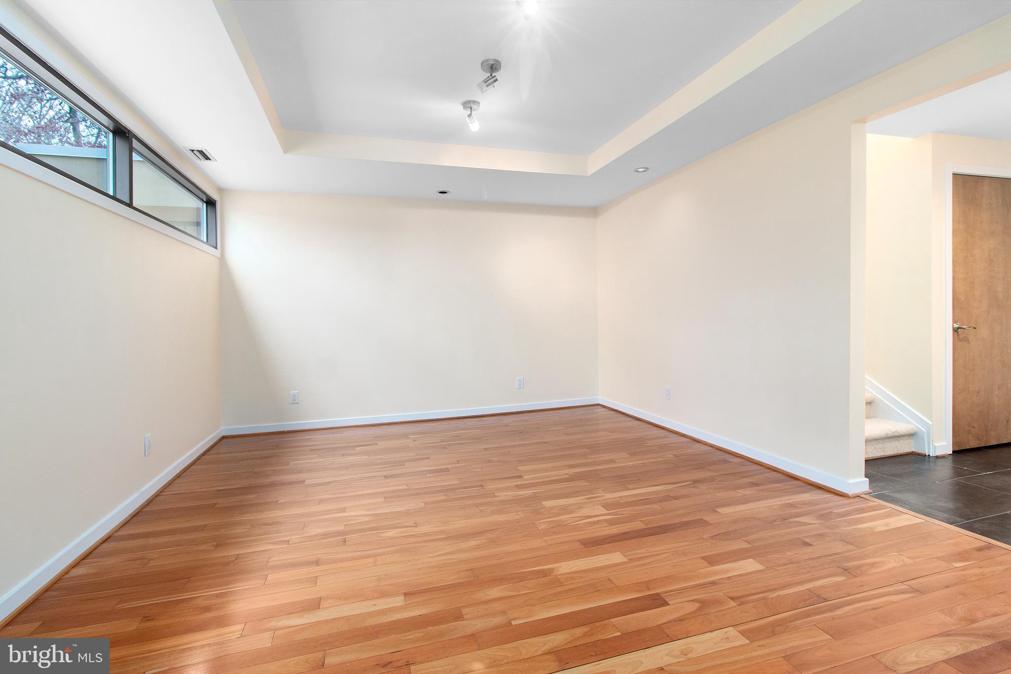 11521 FAIRFAX STATION RD