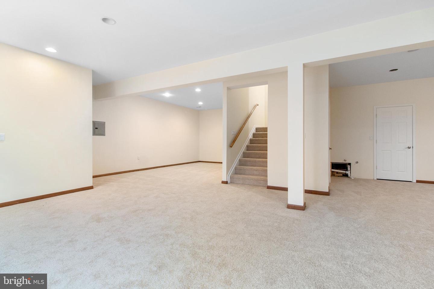 11521 FAIRFAX STATION RD