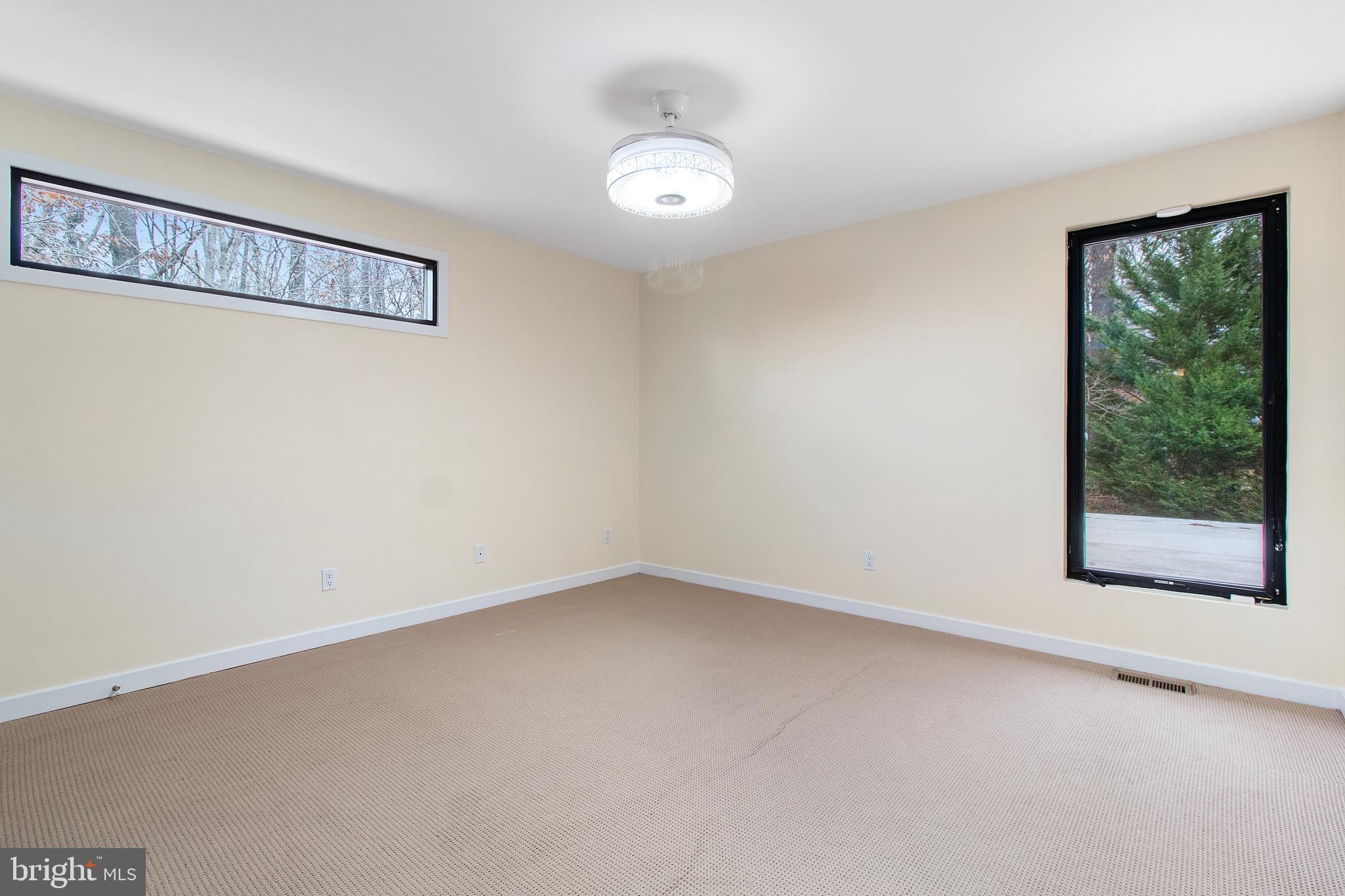 11521 FAIRFAX STATION RD