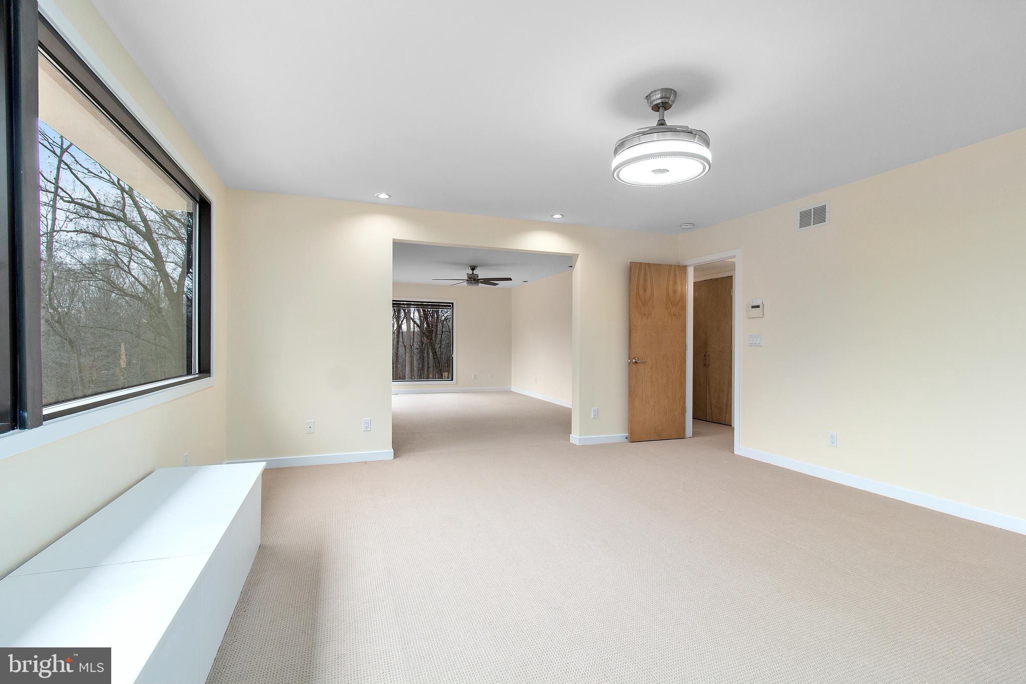 11521 FAIRFAX STATION RD