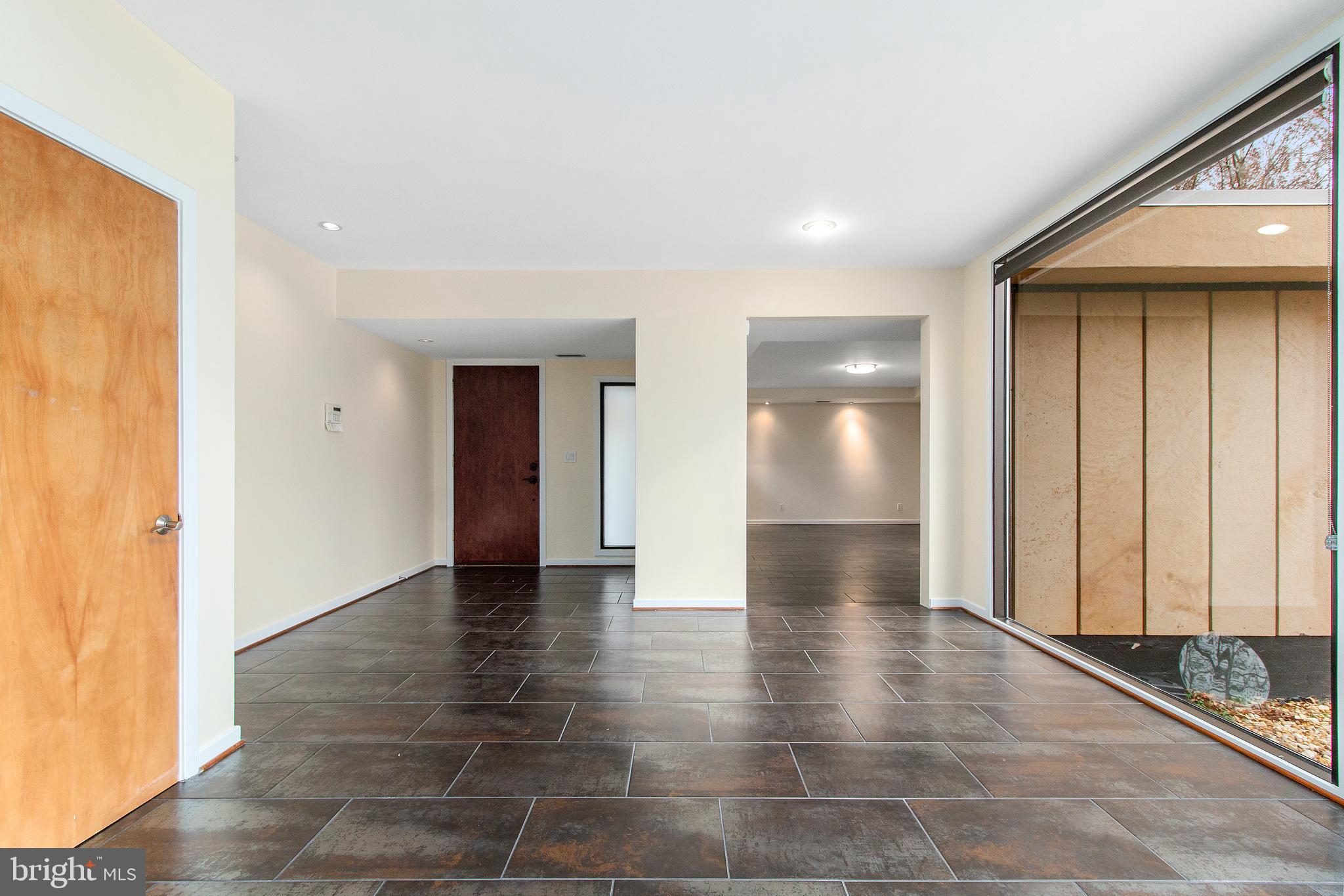 11521 FAIRFAX STATION RD