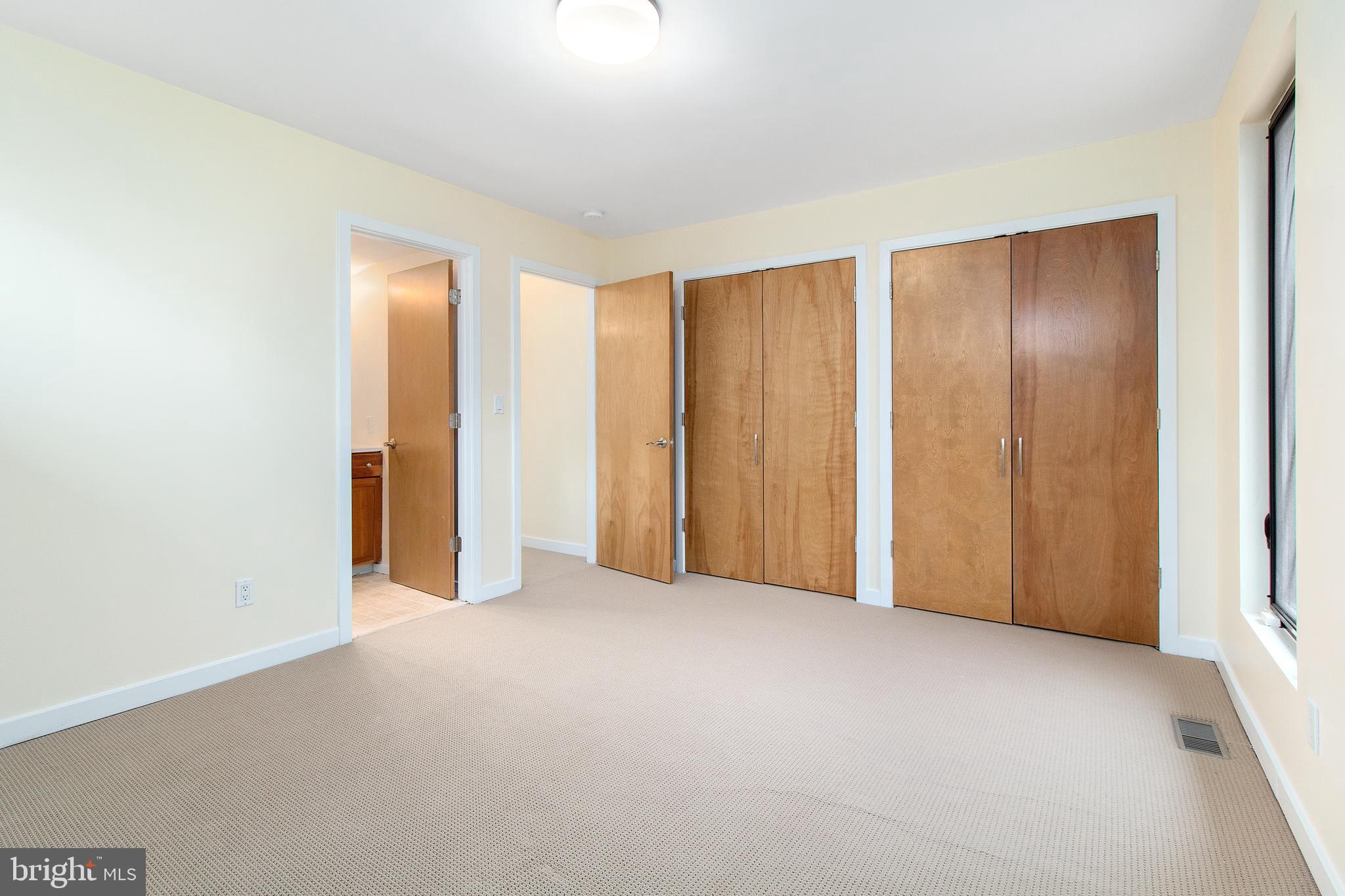 11521 FAIRFAX STATION RD