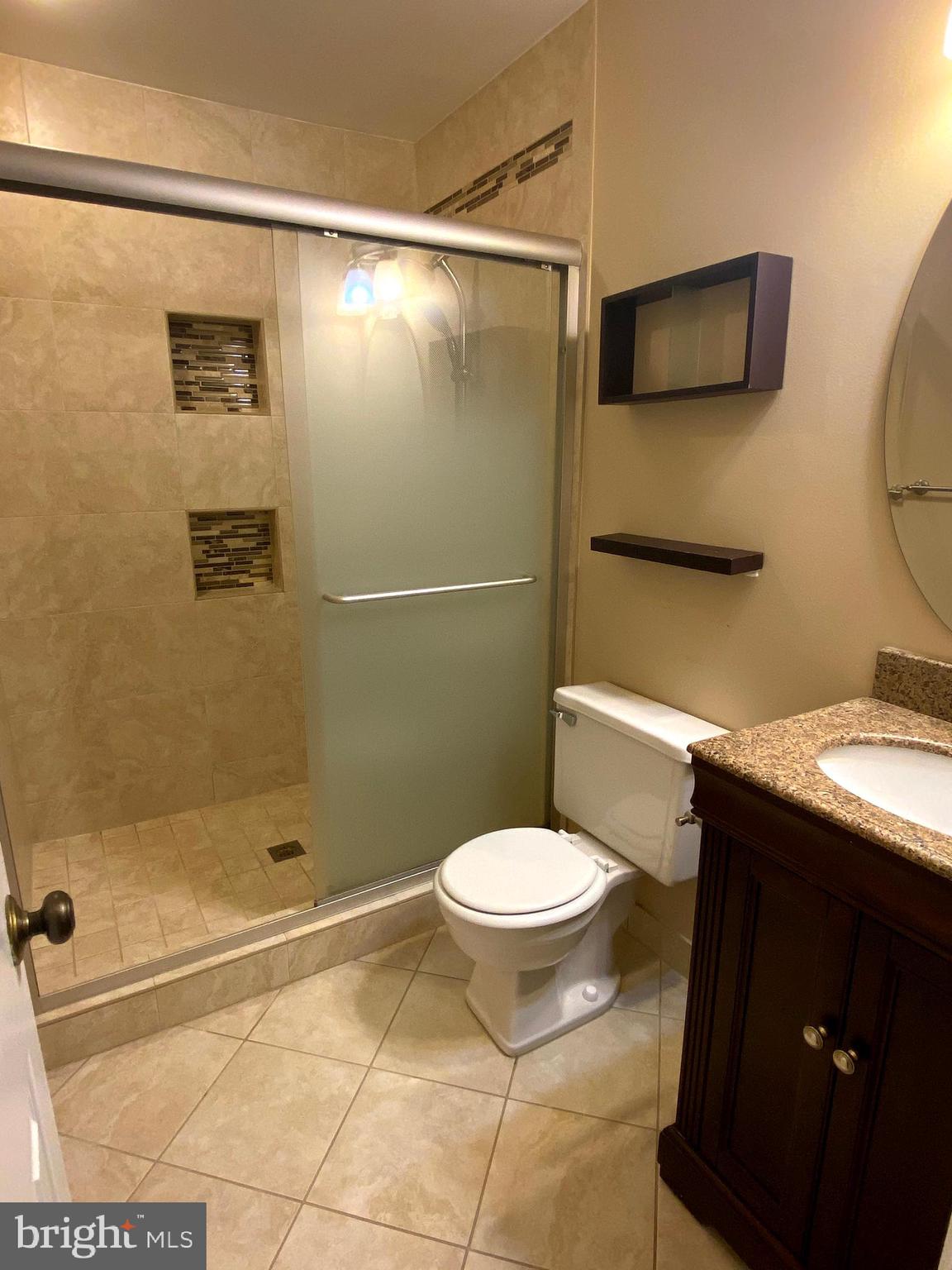 2123 HUTCHISON GROVE CT
