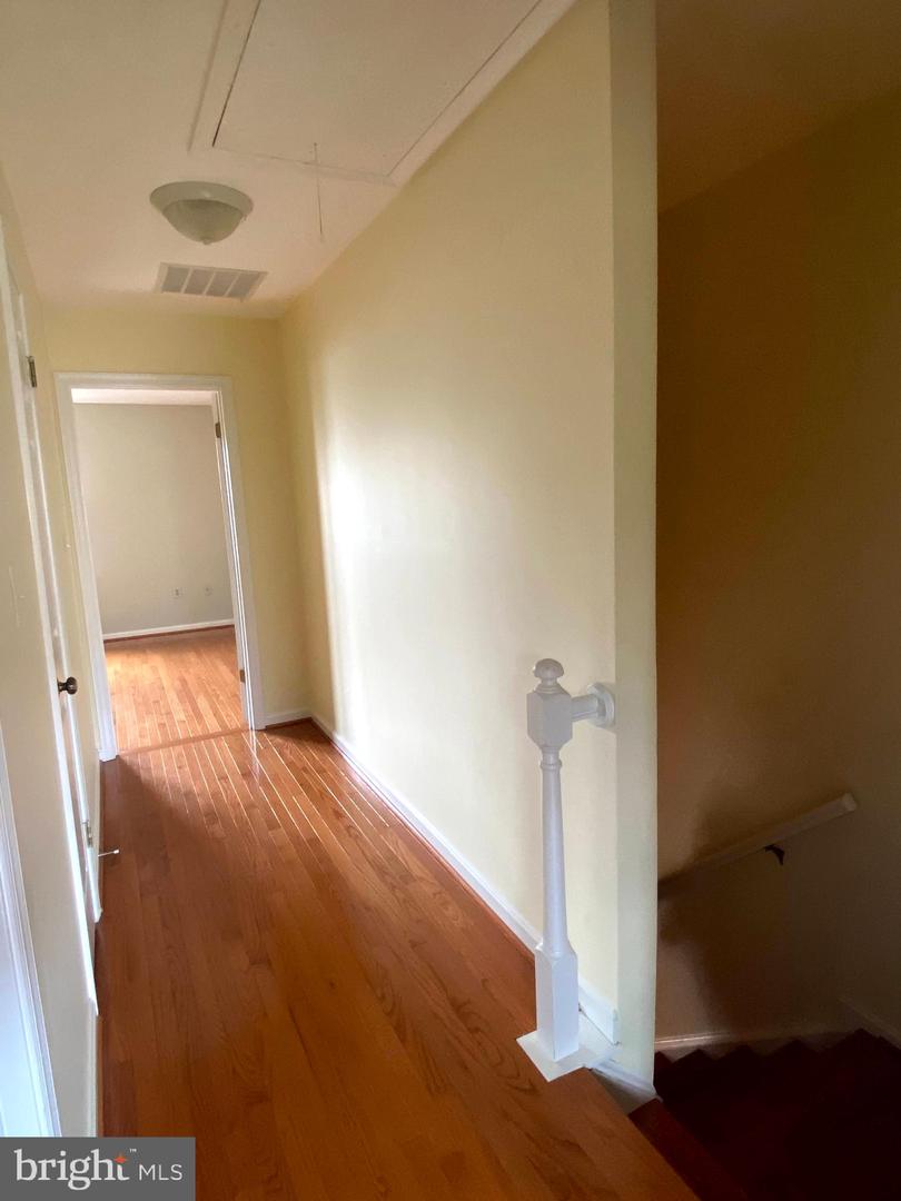 2123 HUTCHISON GROVE CT