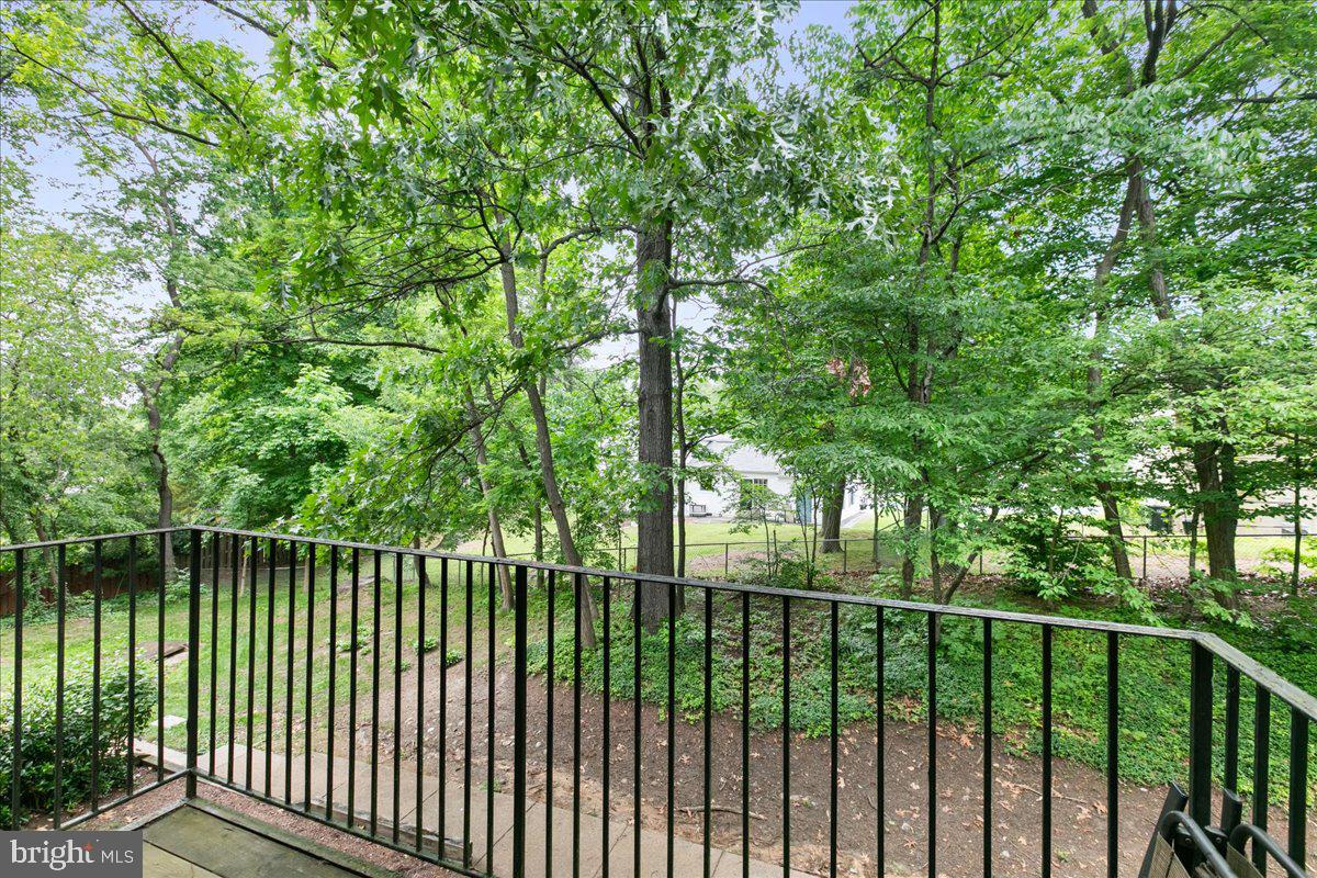 6307 Fenestra Ct #138b