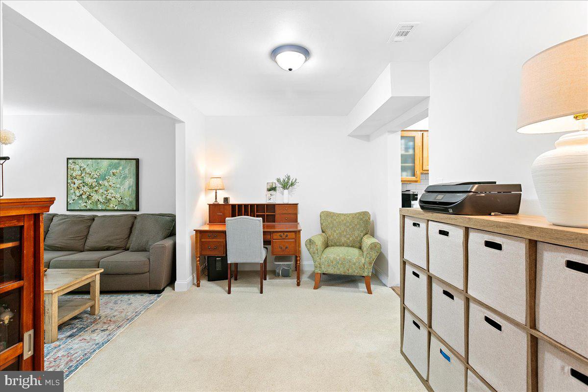 6307 Fenestra Ct #138b