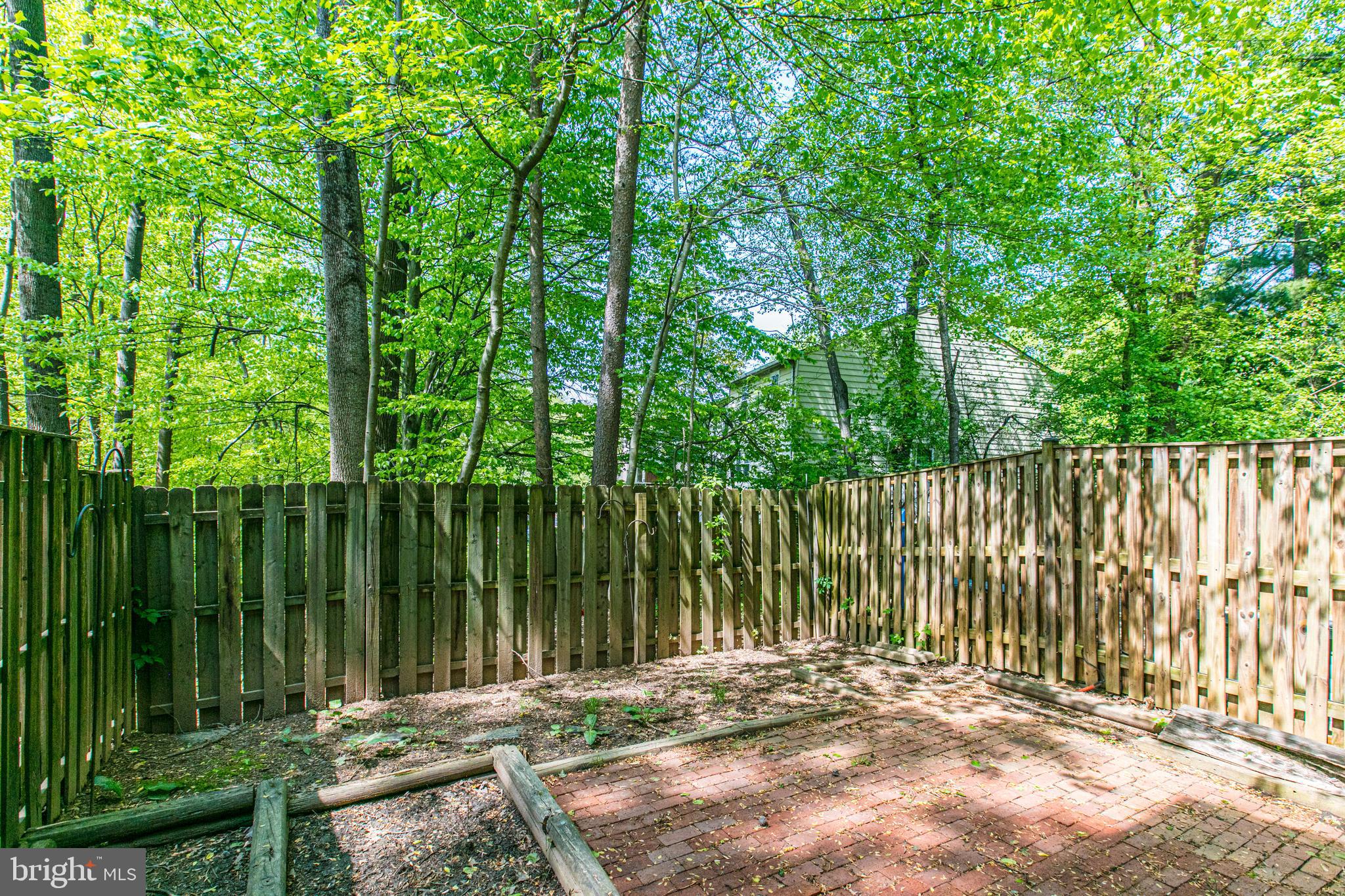 10103 WOOD GREEN WAY