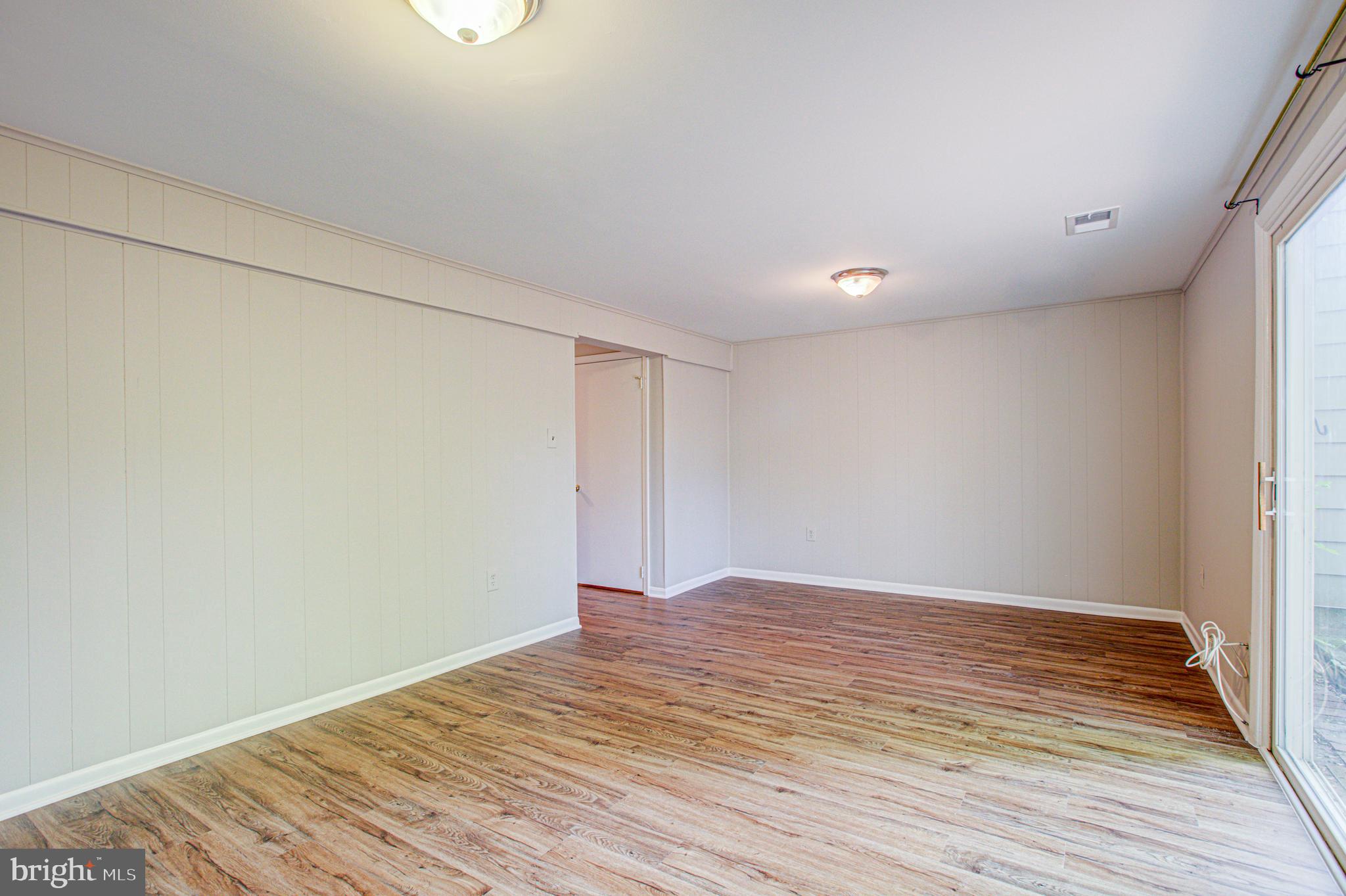 10103 WOOD GREEN WAY