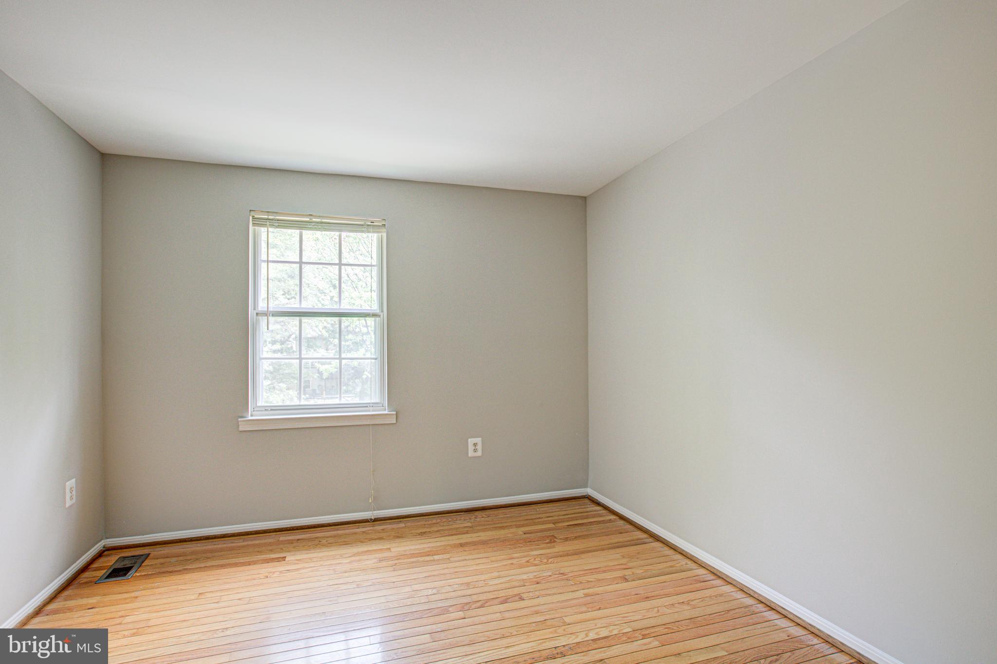 10103 WOOD GREEN WAY