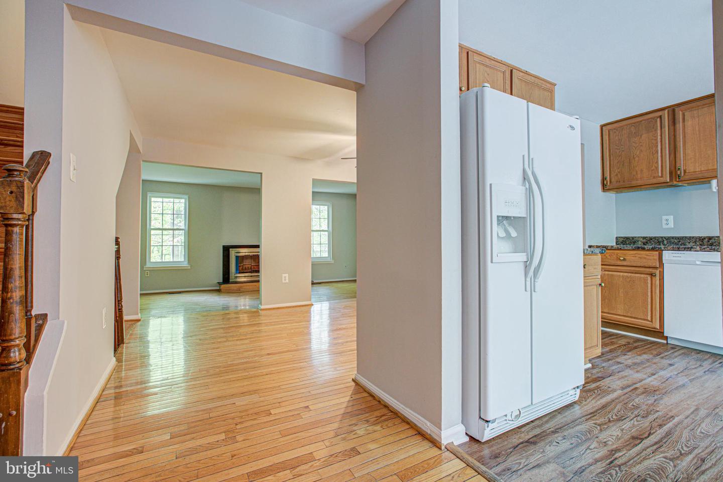 10103 WOOD GREEN WAY
