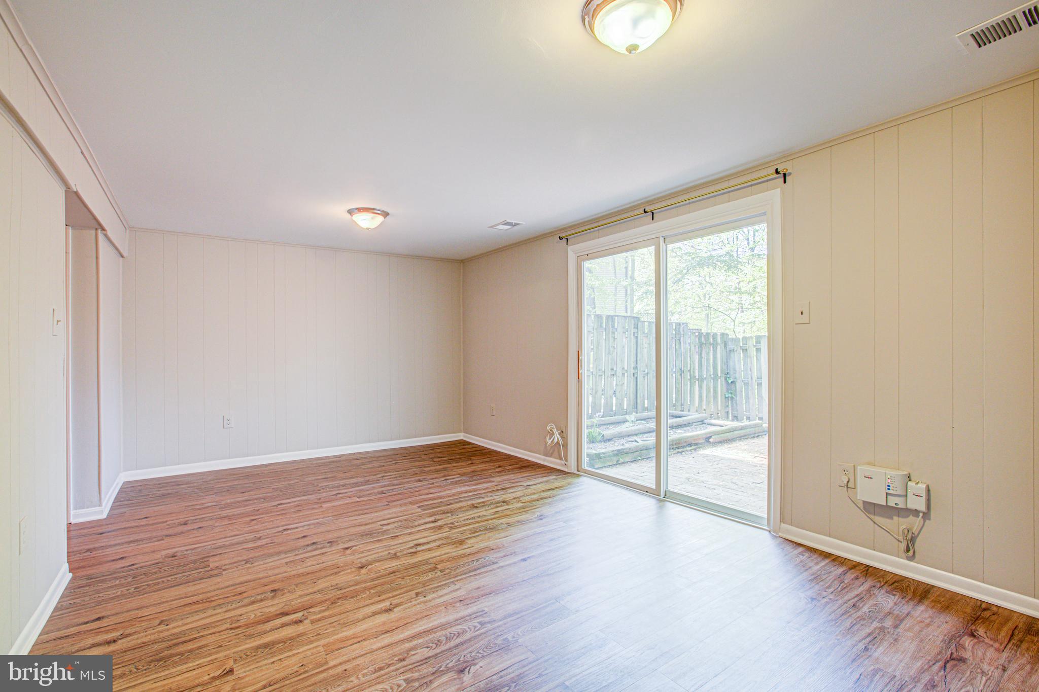 10103 WOOD GREEN WAY