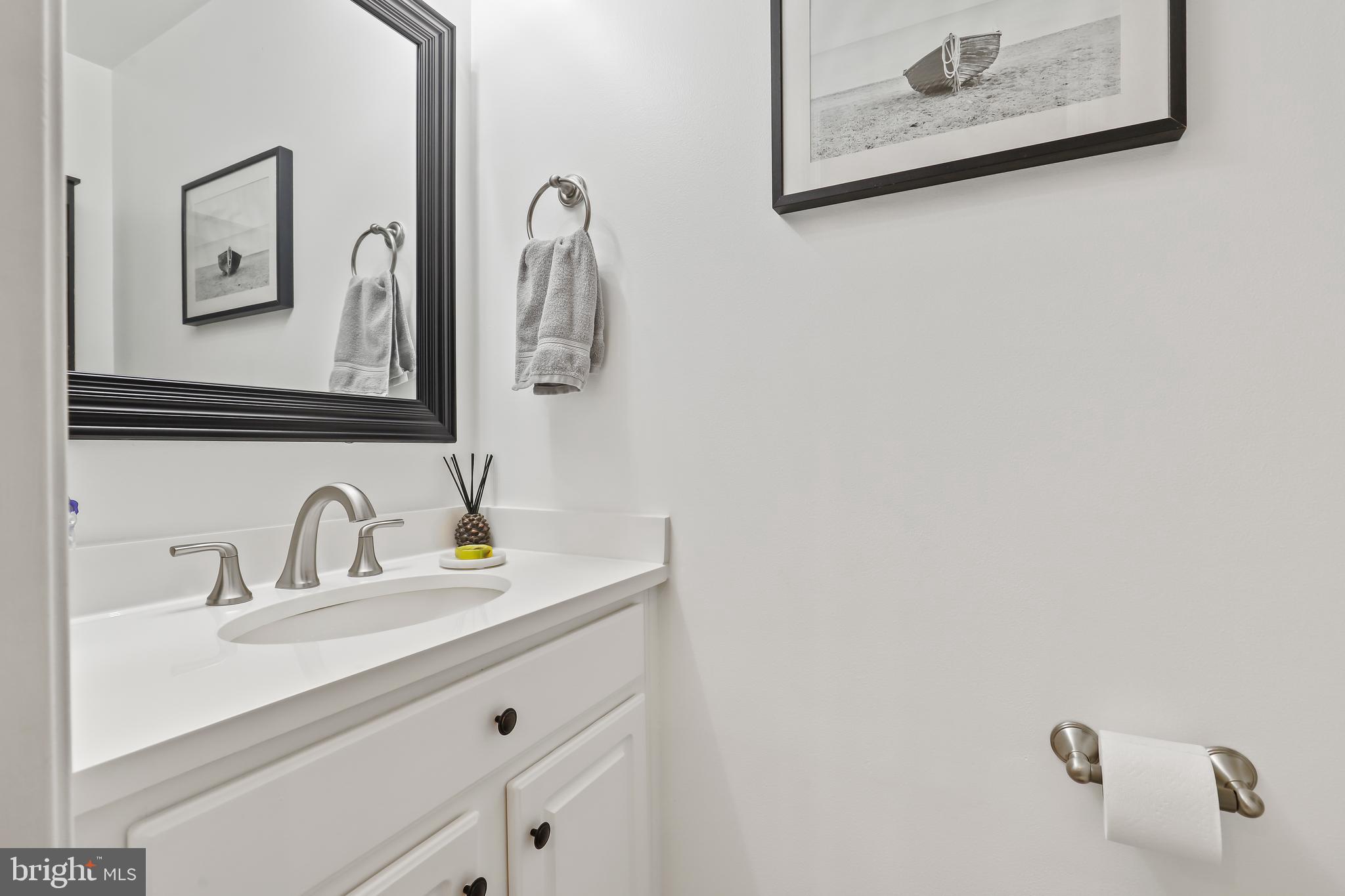 12294 Wye Oak Commons Cir #103