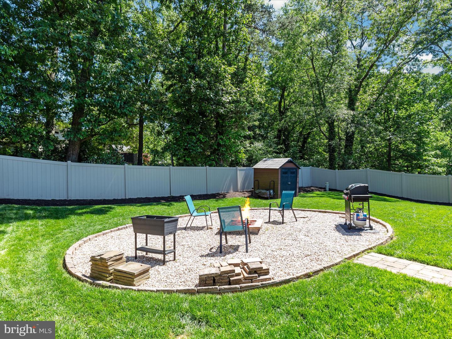 4315 Lees Corner Rd