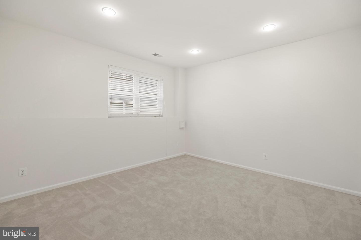 3110 White Daisy Pl