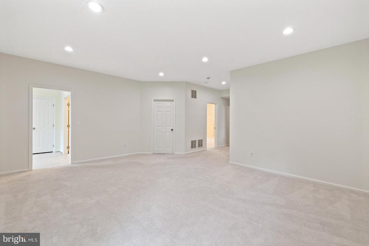 3110 White Daisy Pl