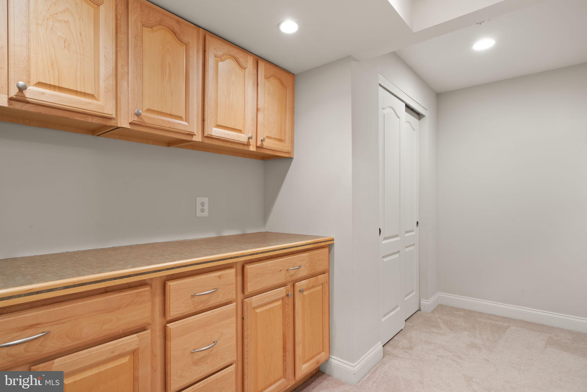 11301 Bright Pond Ln