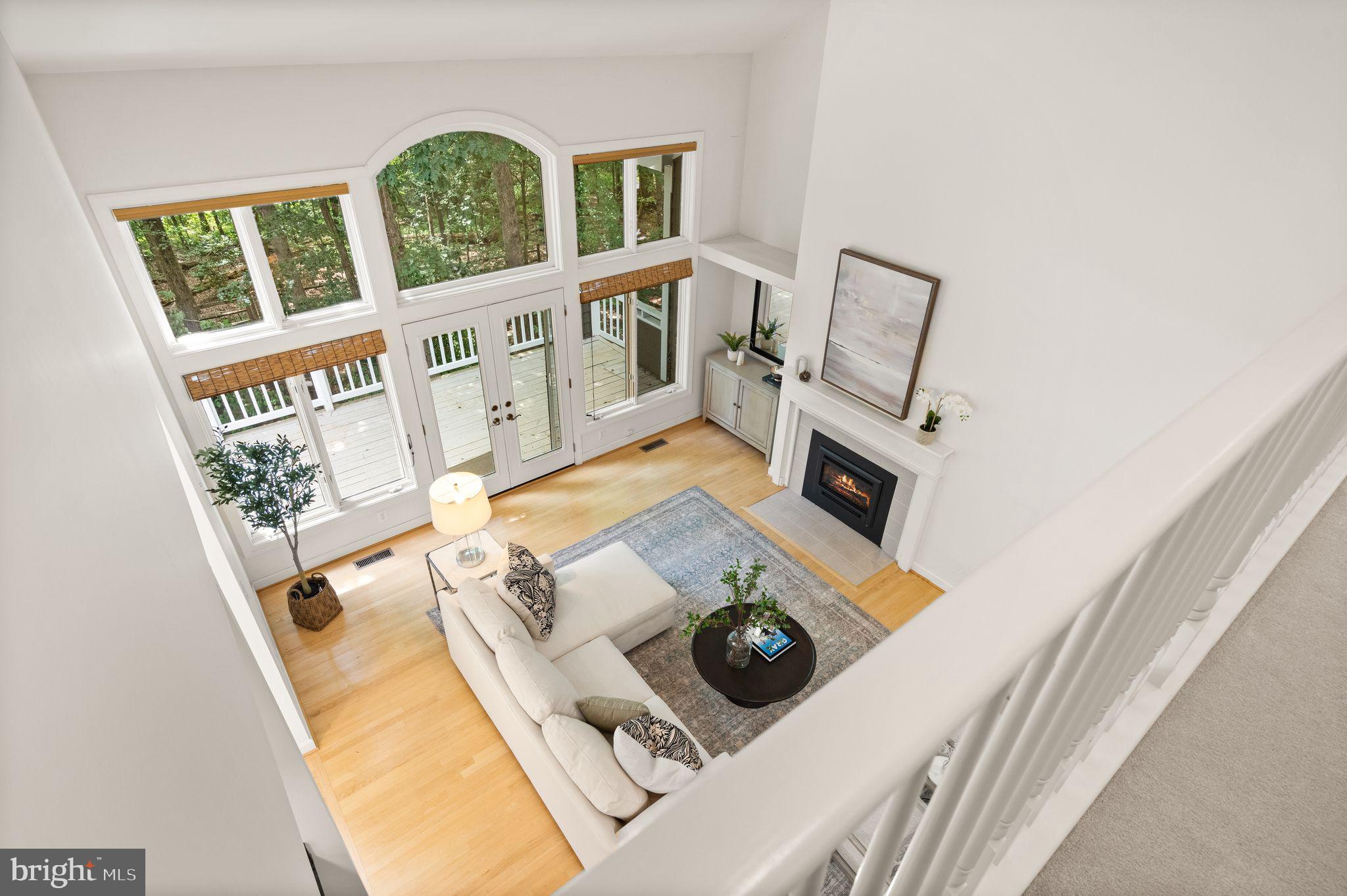 11301 Bright Pond Ln