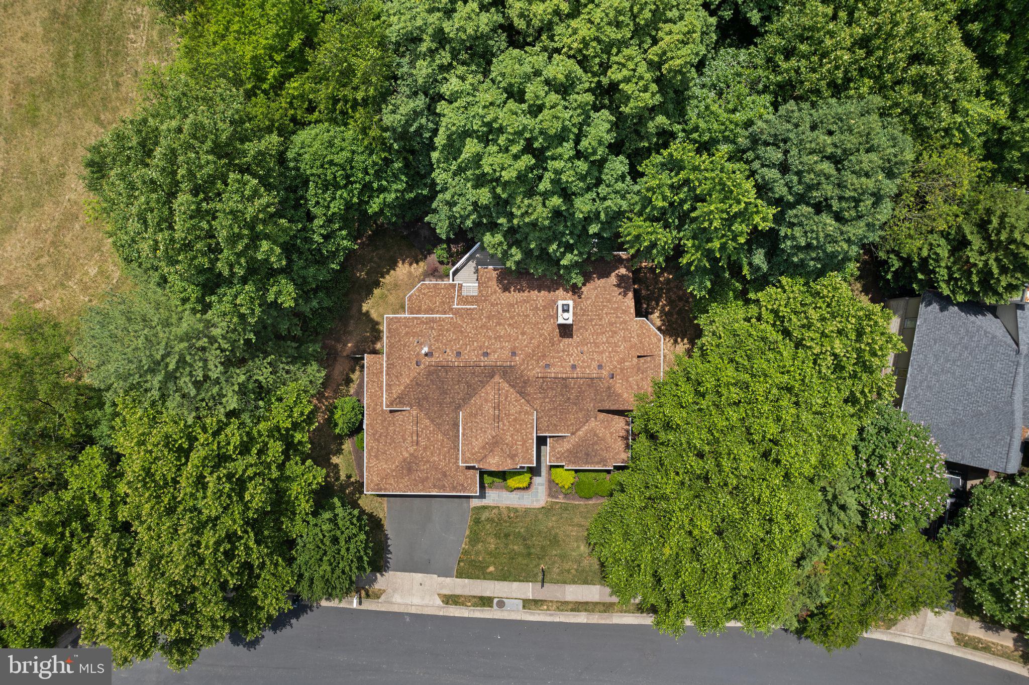 11301 Bright Pond Ln