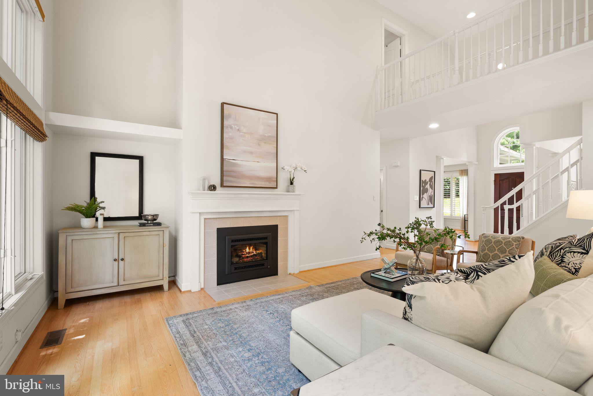 11301 Bright Pond Ln