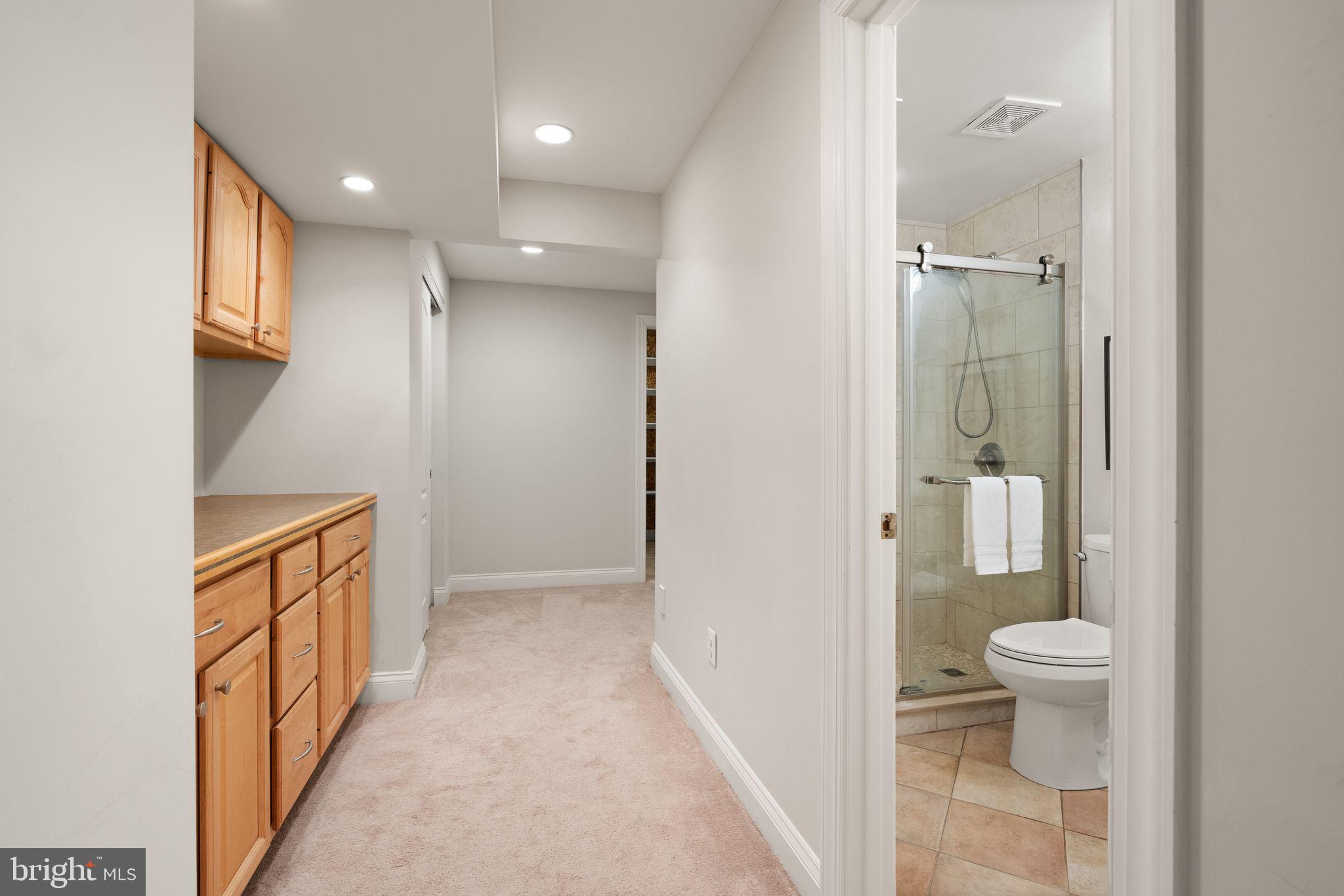 11301 Bright Pond Ln