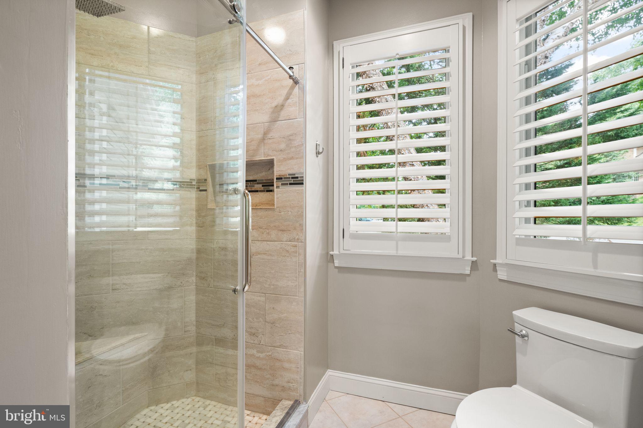 11301 Bright Pond Ln