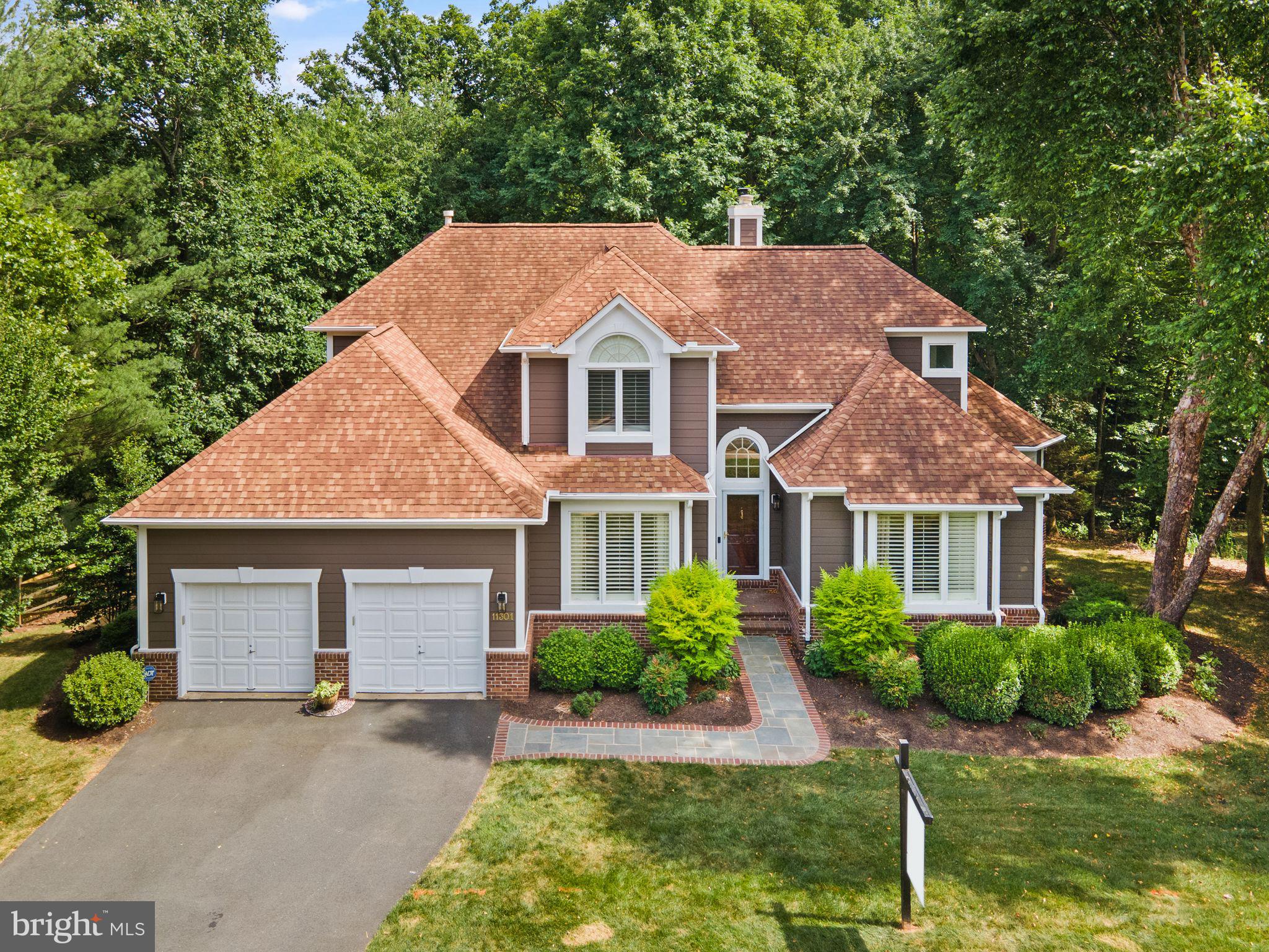 11301 Bright Pond Ln