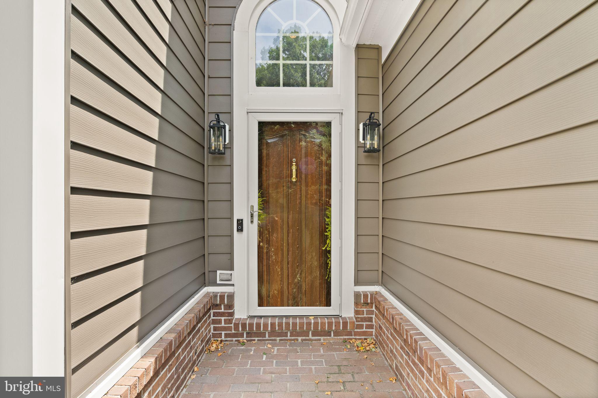 11301 Bright Pond Ln