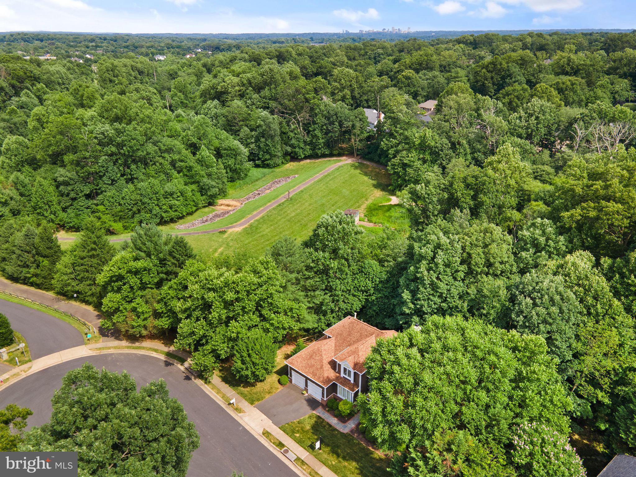 11301 Bright Pond Ln