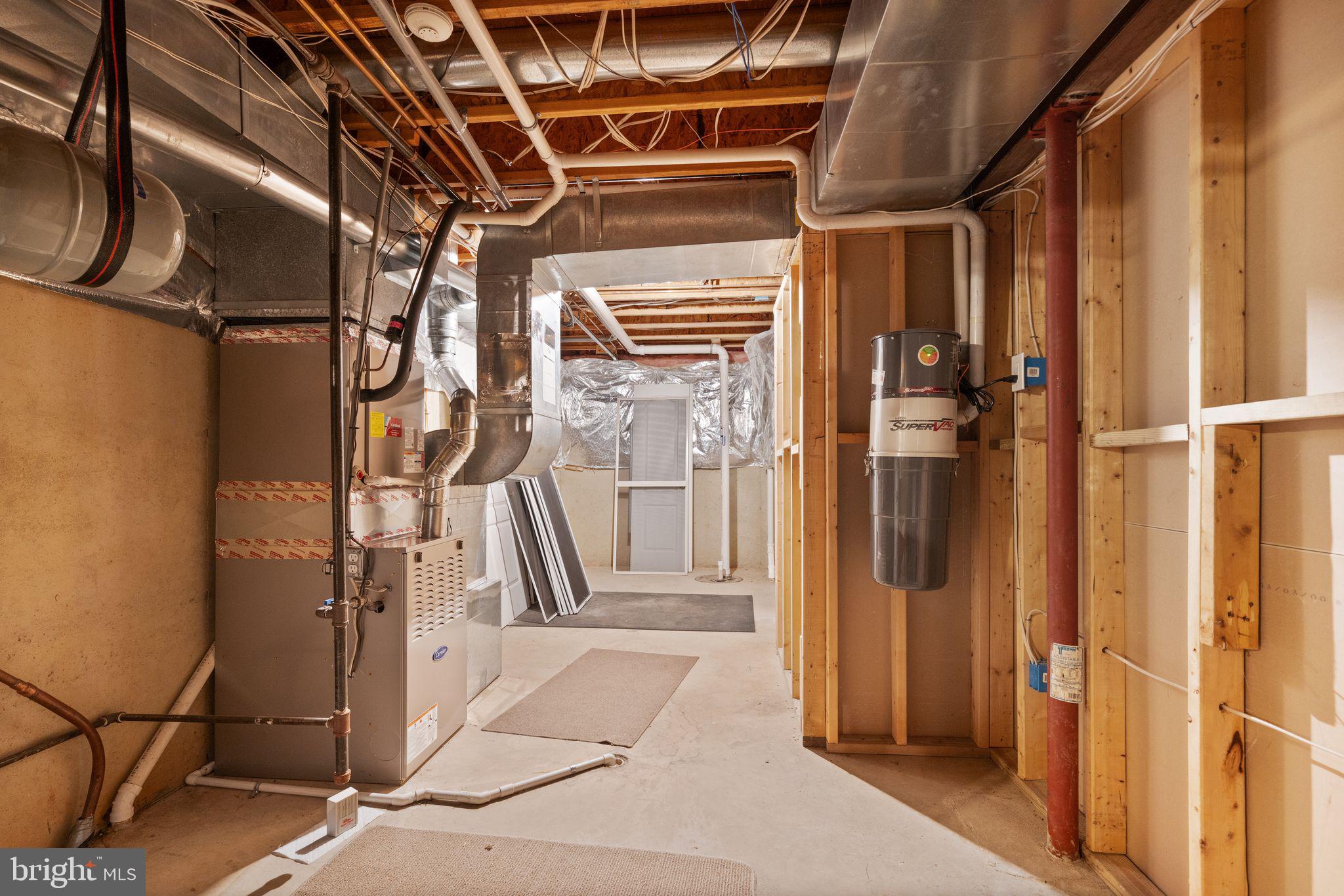 11301 Bright Pond Ln