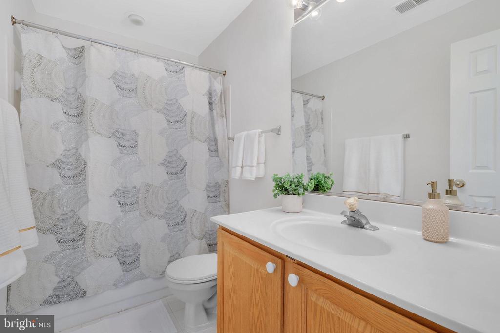 12901 Tarragon Ct