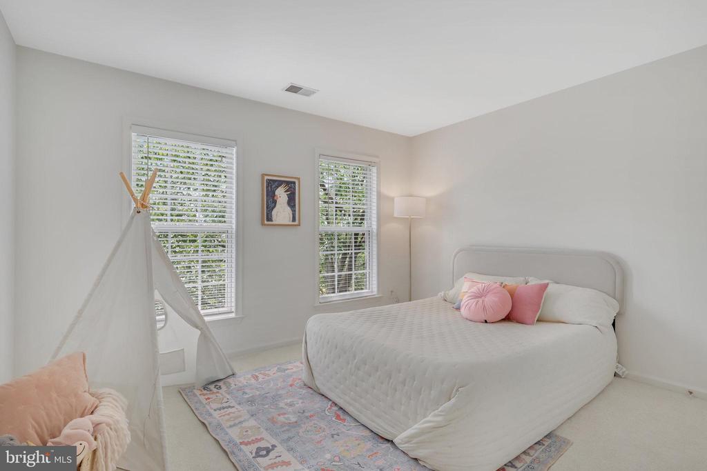 12901 Tarragon Ct