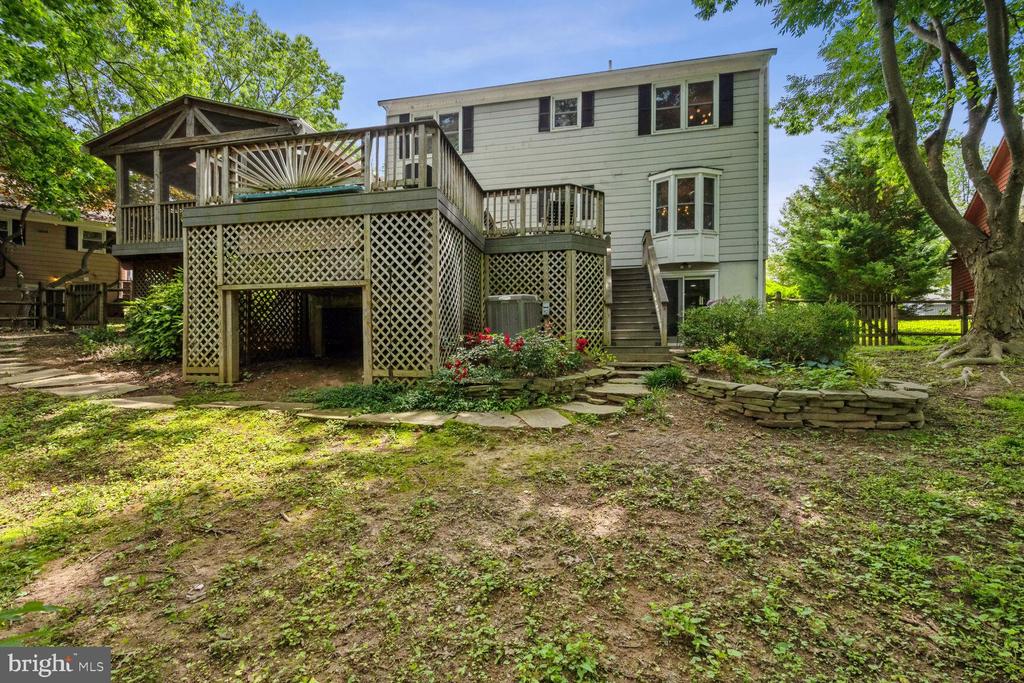 11122 Timberhead Ln
