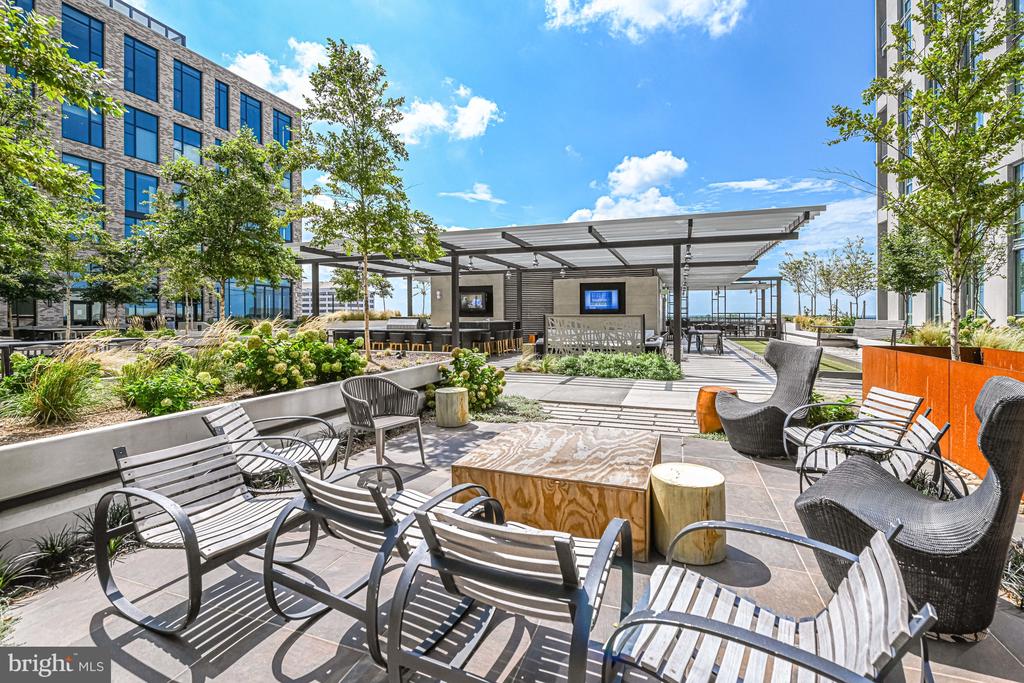 1650 Silver Hill Dr #1101