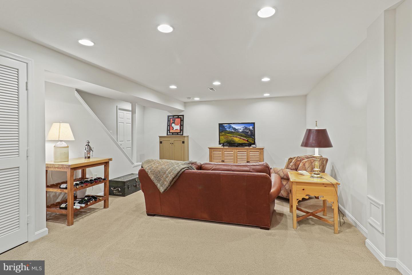 1318 Wedgewood Manor Way