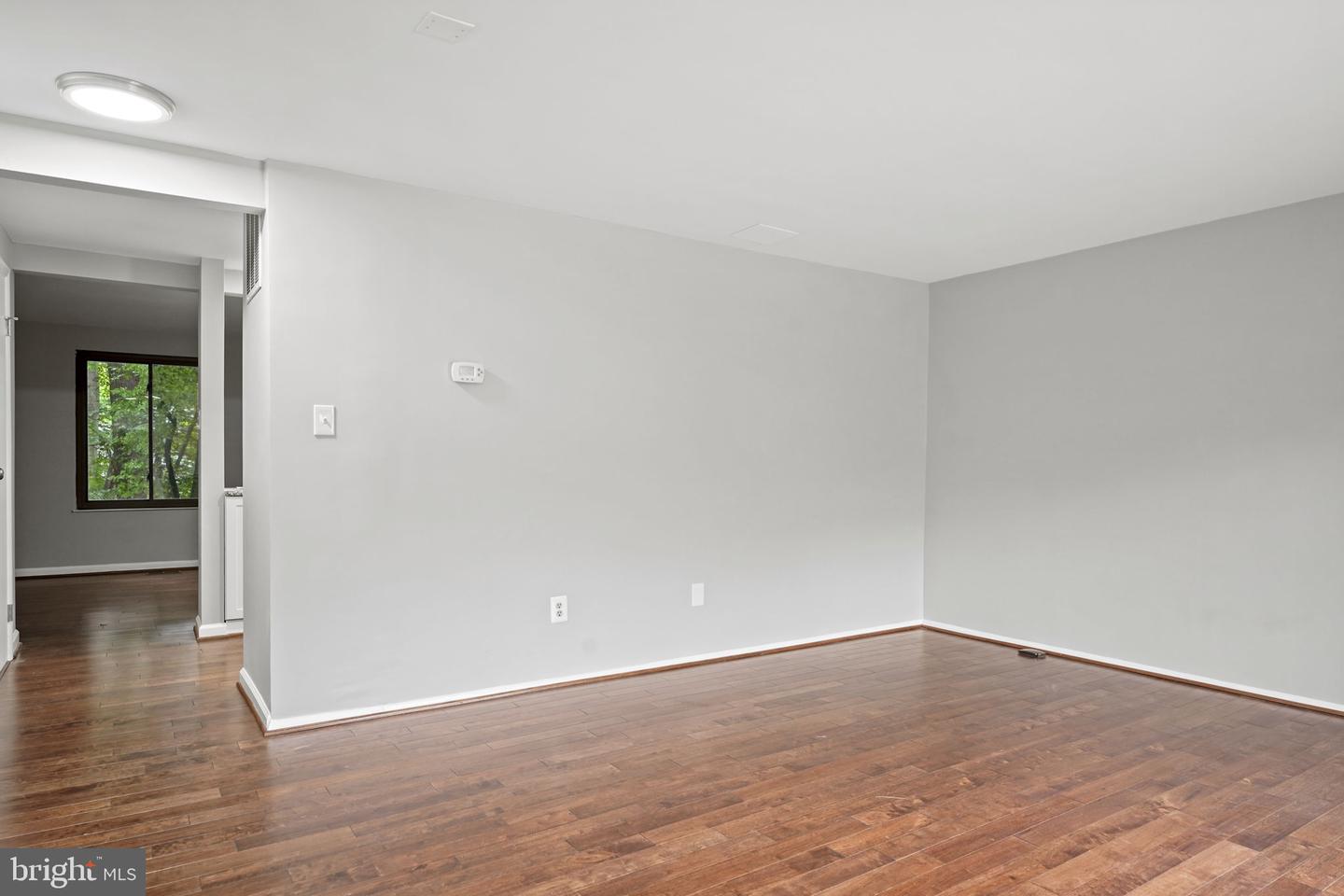 5863 JACKSONS OAK CT