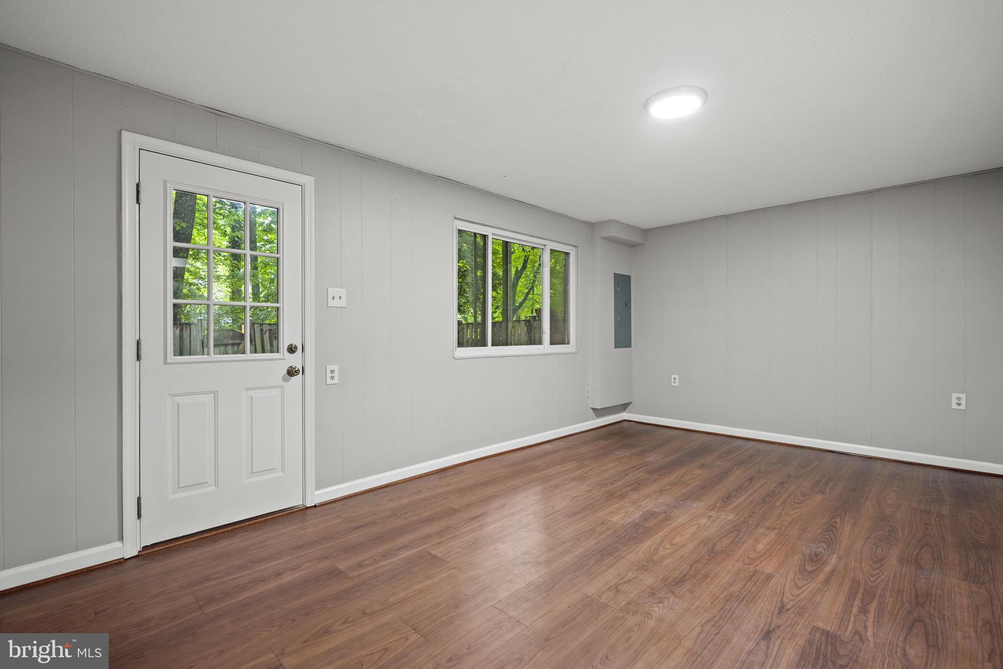 5863 JACKSONS OAK CT