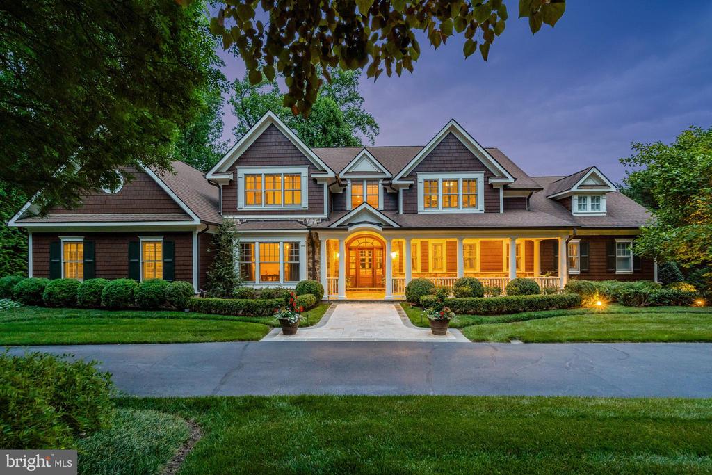 835 Whann Ave