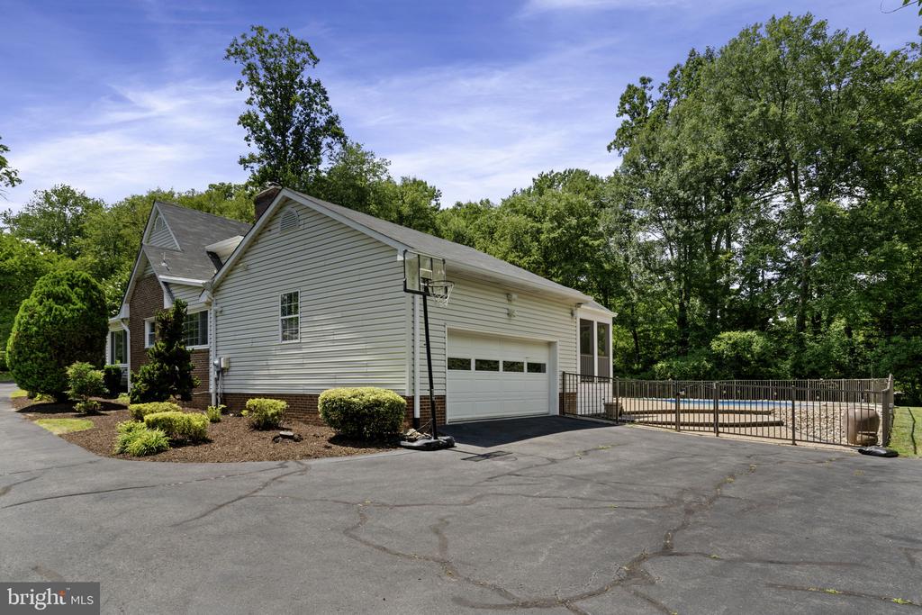5051 Rapidan Pl