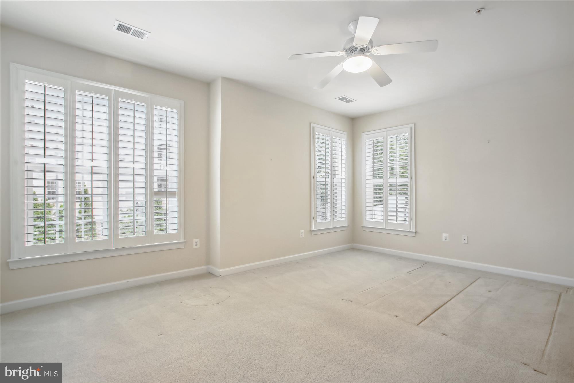 7880 Rolling Woods Ct #305