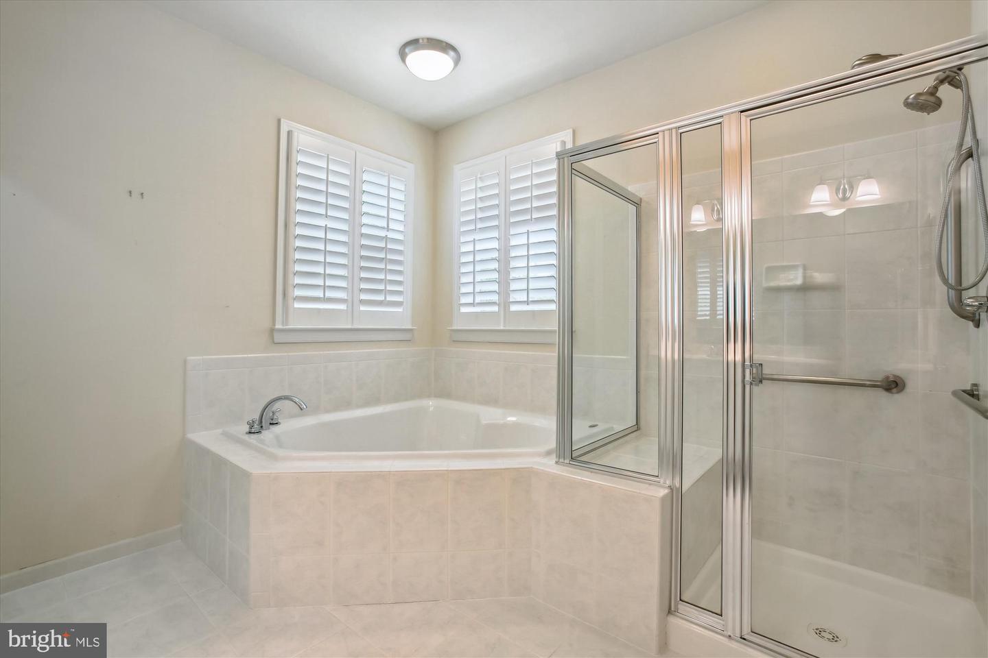 7880 Rolling Woods Ct #305