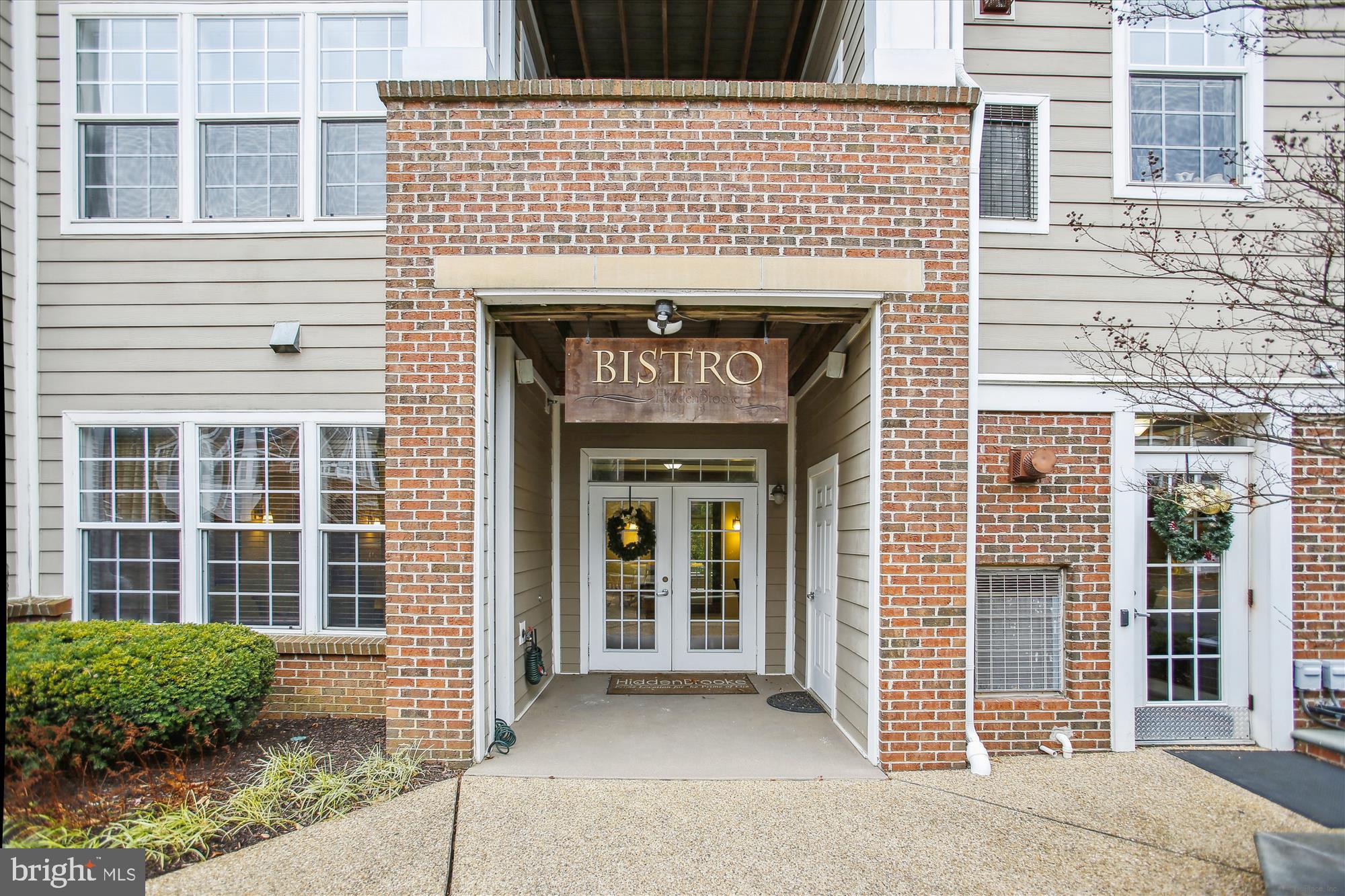 7880 Rolling Woods Ct #305