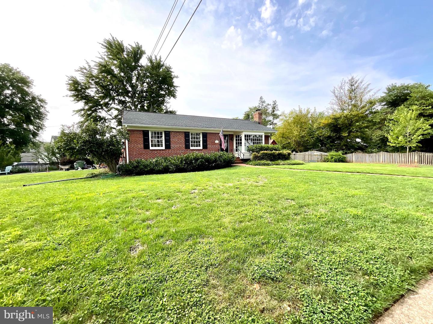 6801 VAN FLEET DR