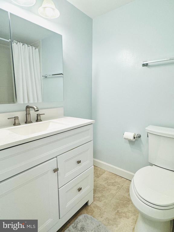 2906 Kings Chapel Rd #8