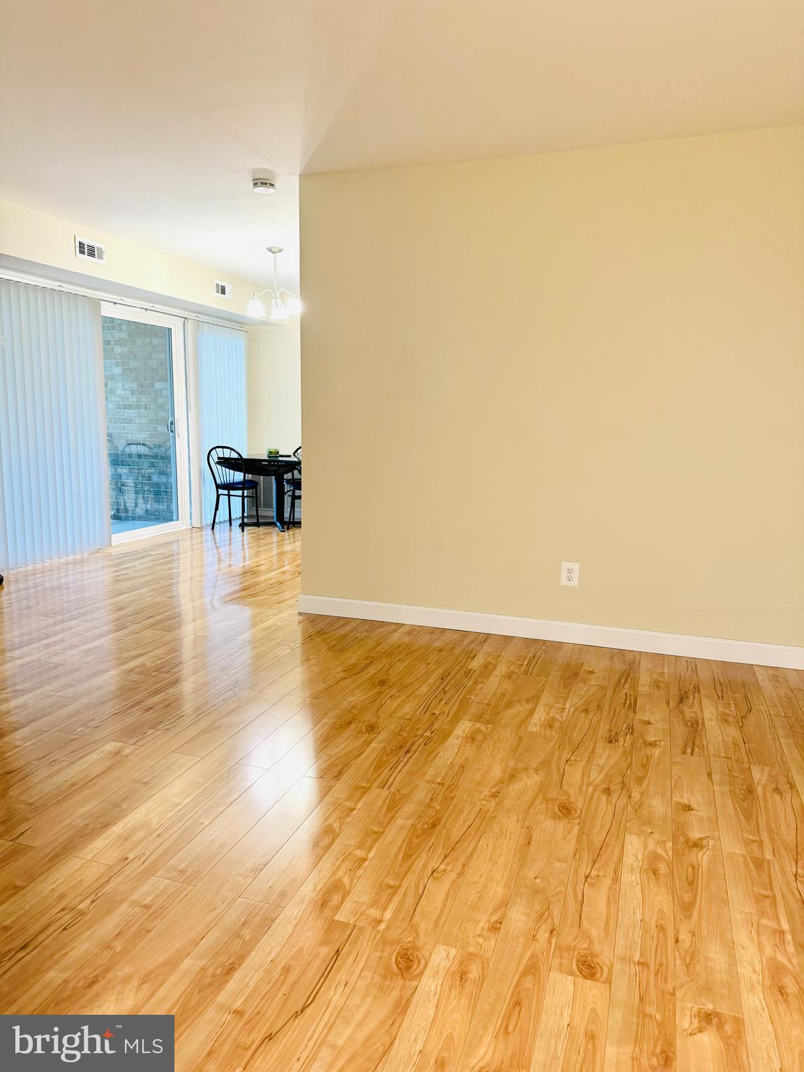 2906 Kings Chapel Rd #8
