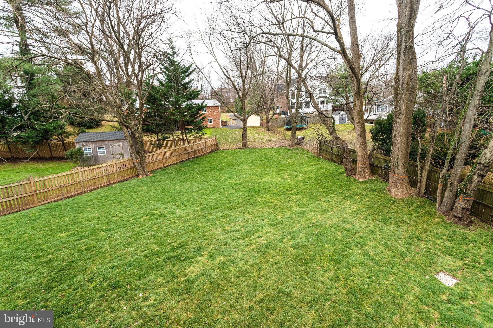 1952 Foxhall Rd