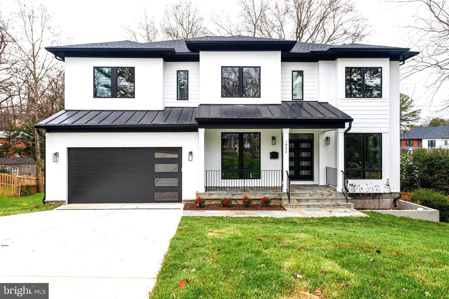 1952 Foxhall Rd