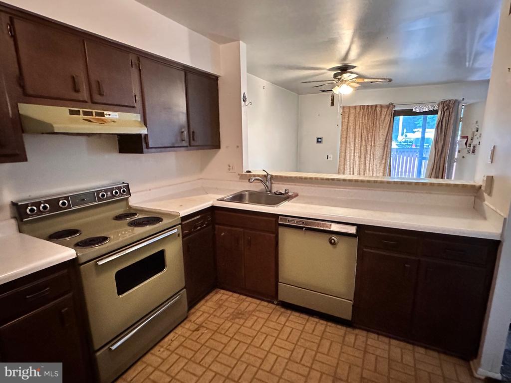 3861 el Camino Pl #1