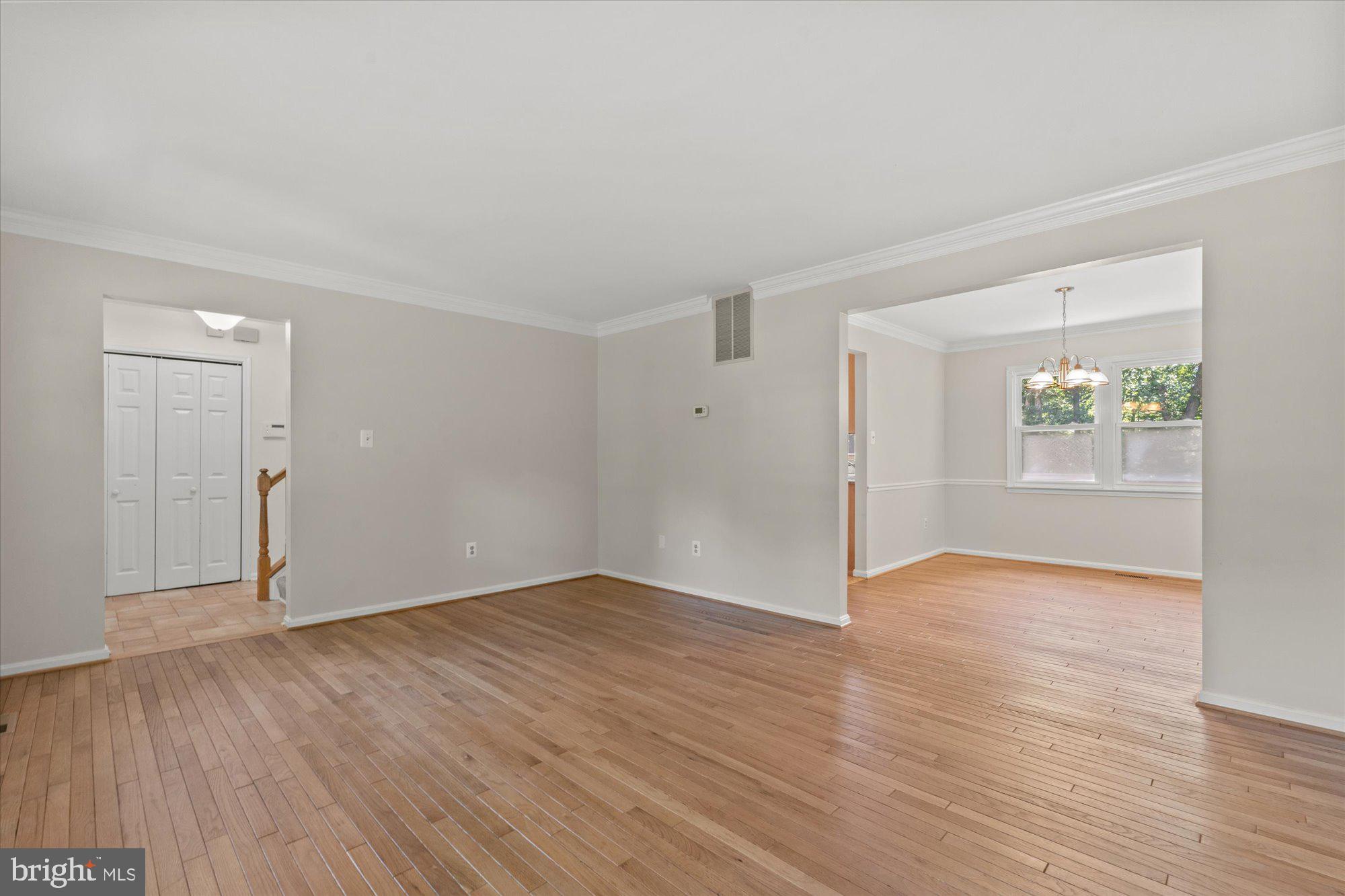 7781 NEWINGTON WOODS DRIVE