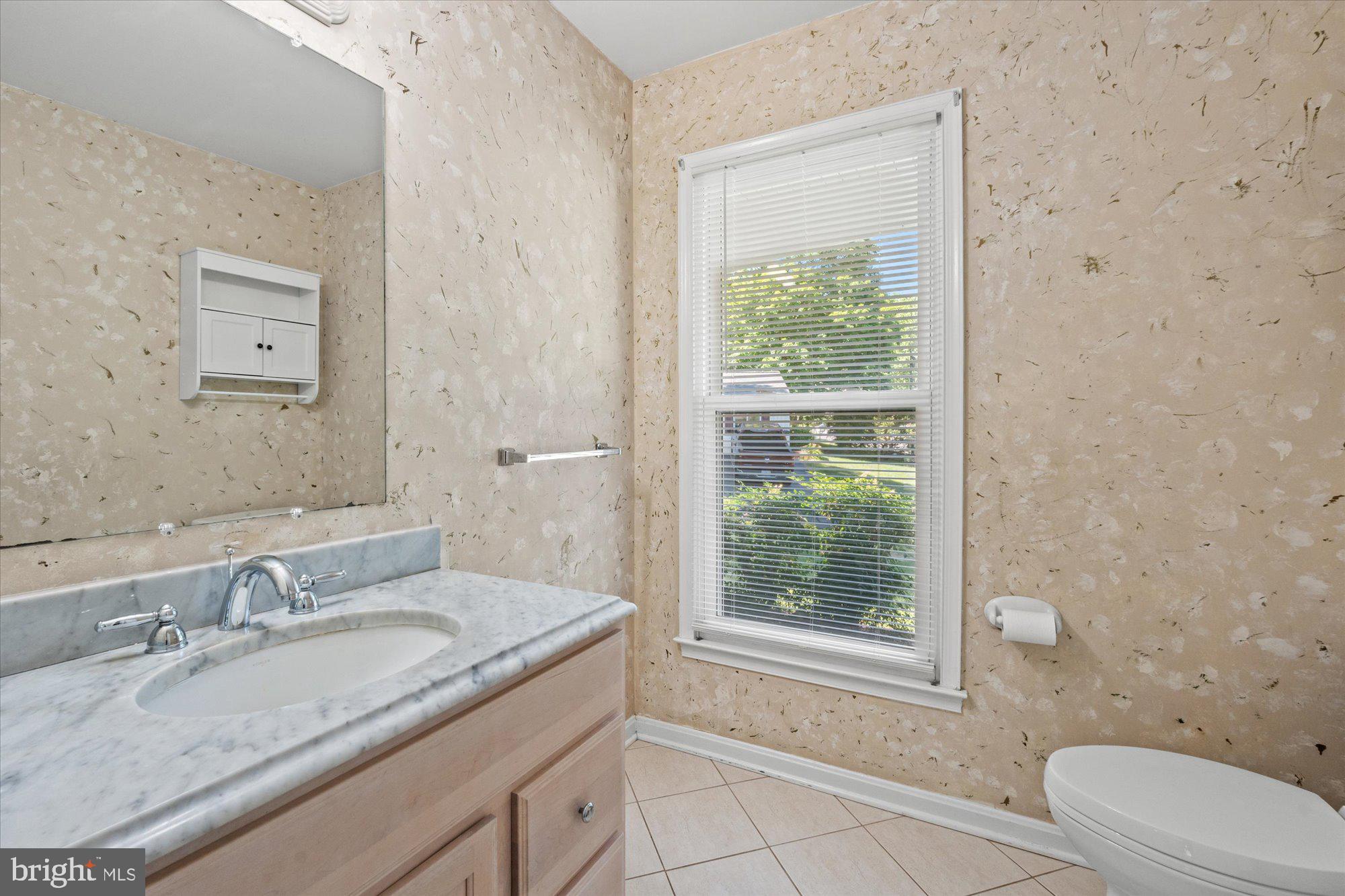 7781 NEWINGTON WOODS DRIVE